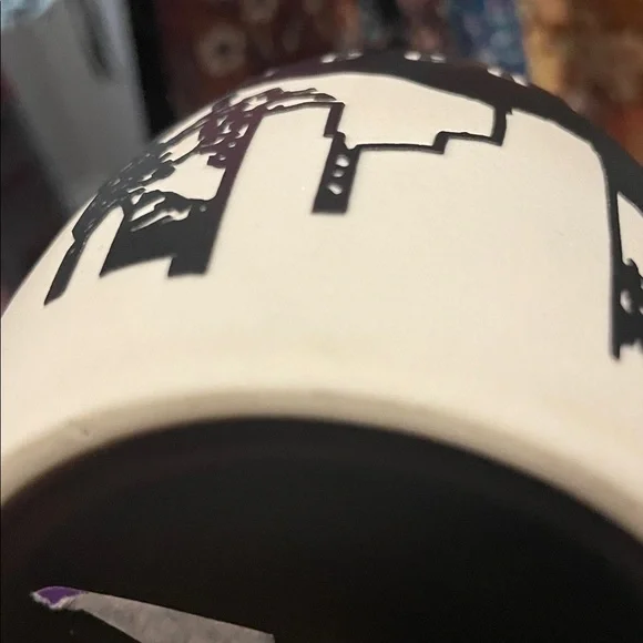 Black and White Space Needle Mug - Picture 4 of 4